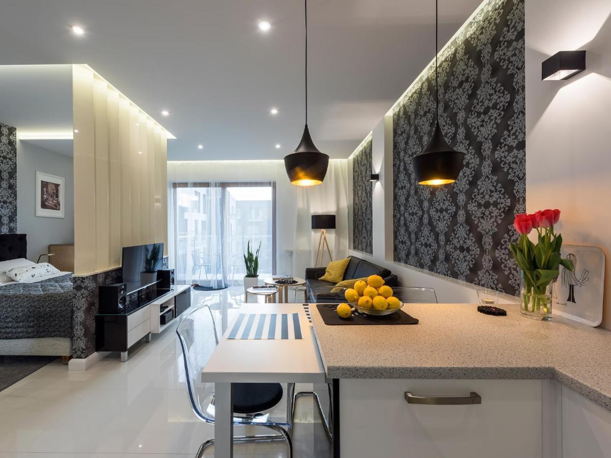 Black Pearl Apartment Krakow Ngoại thất bức ảnh