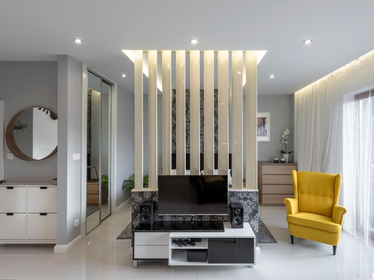Black Pearl Apartment Krakow Ngoại thất bức ảnh